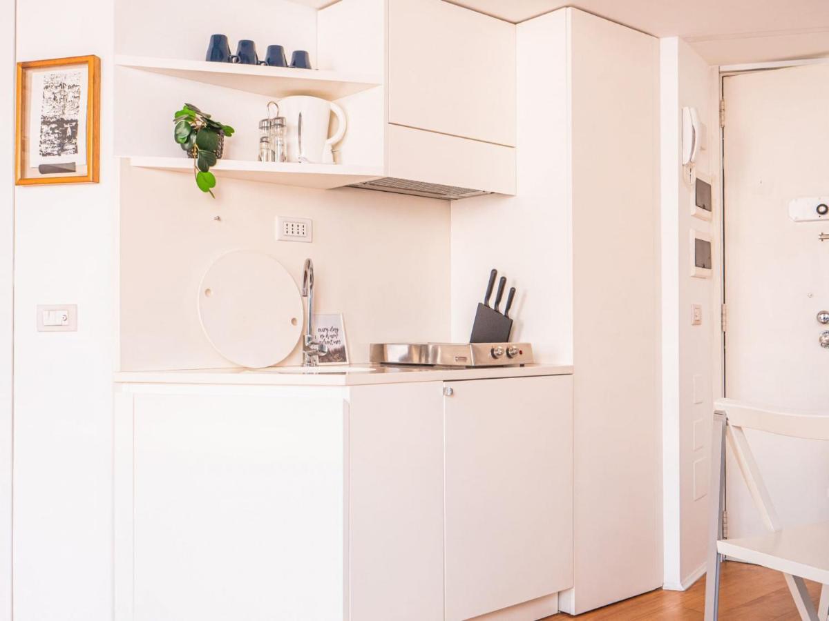 The Best Rent - Apartment Close To Navigli Milano Exteriör bild